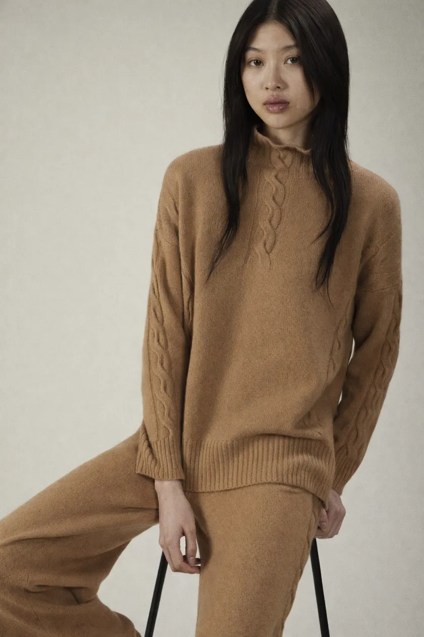 Kangra Donna