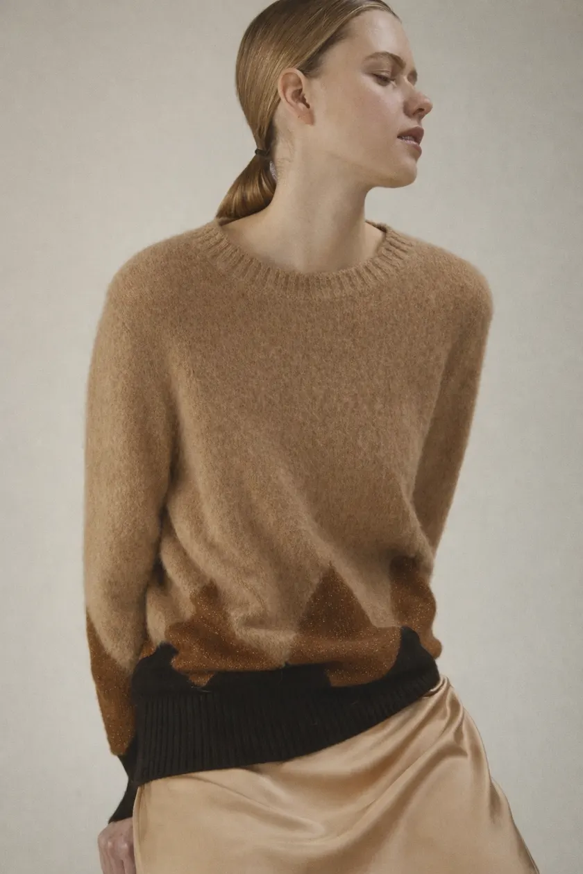 Kangra Donna